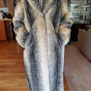 Full length Faux, tried on but never worn!